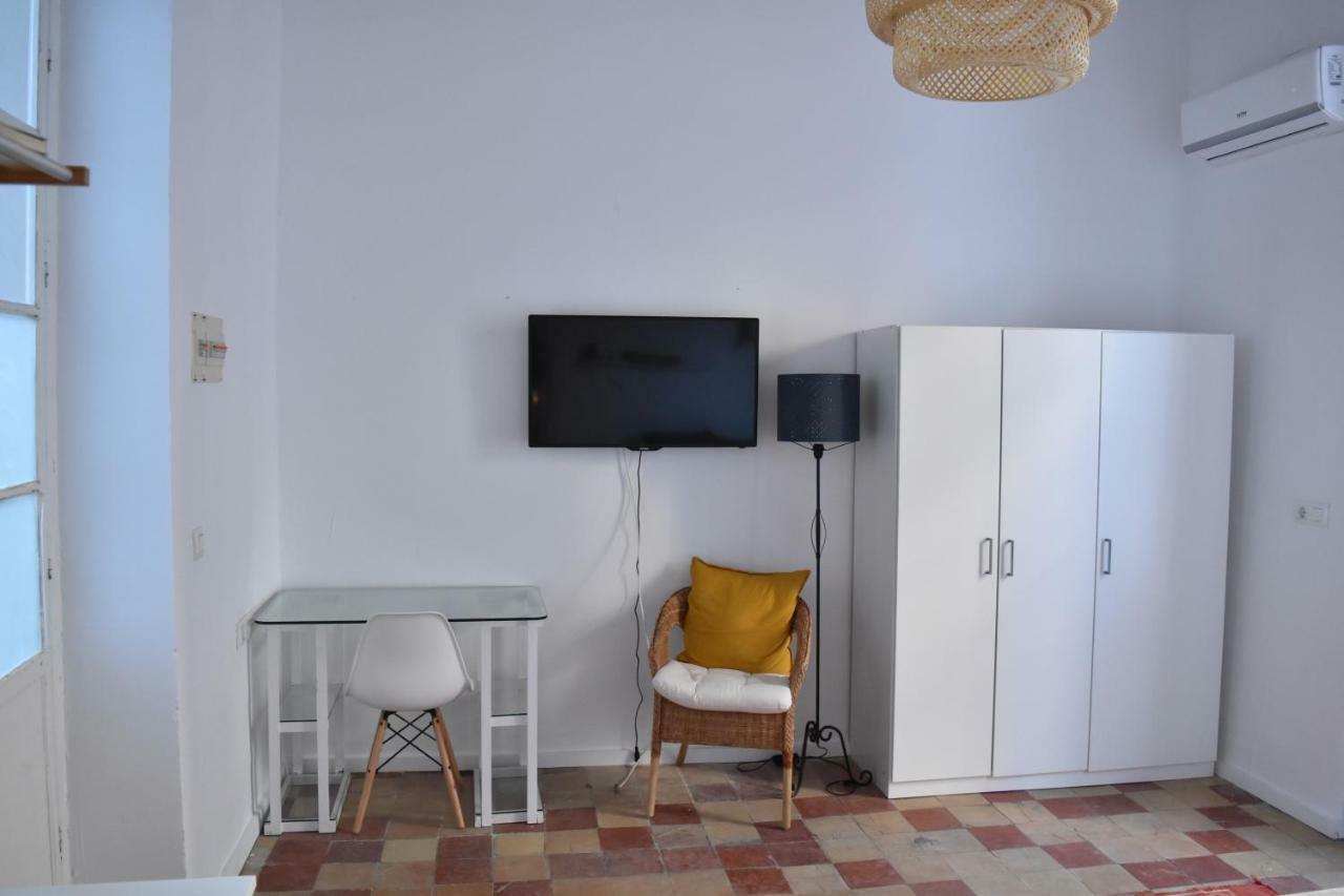 Apartamentos Veedor Cadiz Exterior photo